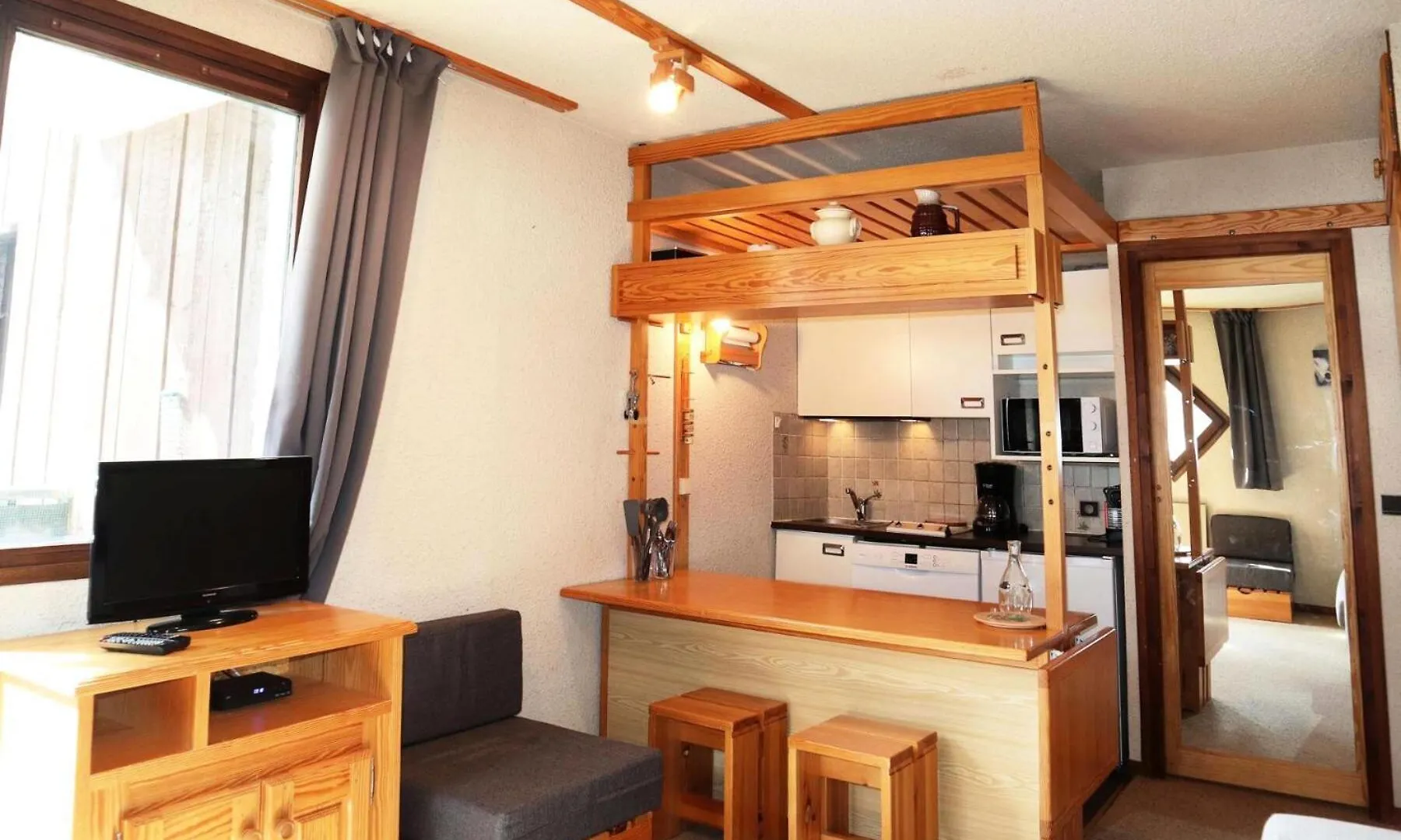 Residence Le Cairn - Studio 6 Personnes Le Cairn N°705 Mae-6571 Les Orres Apartment